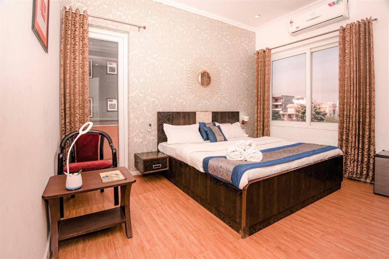 Instay - 46 Gurgaon Zewnętrze zdjęcie